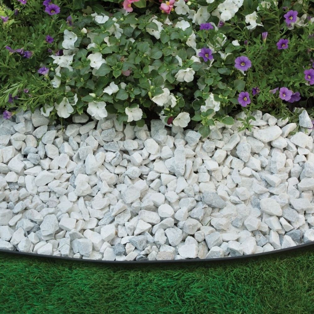 Plastic Lawn Edging - 2" Face Height (per ft): image 9