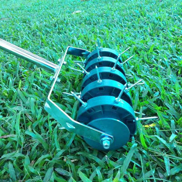 where to buy rolling lawn aerator